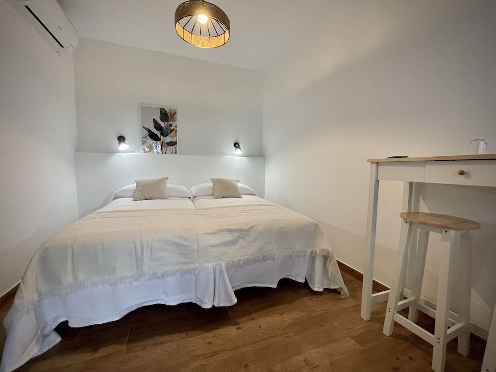 Los Chozos del Geoparque 1