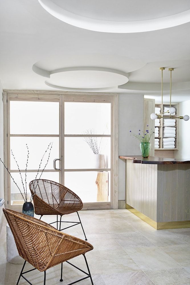 Artesa Suites & Spa 2