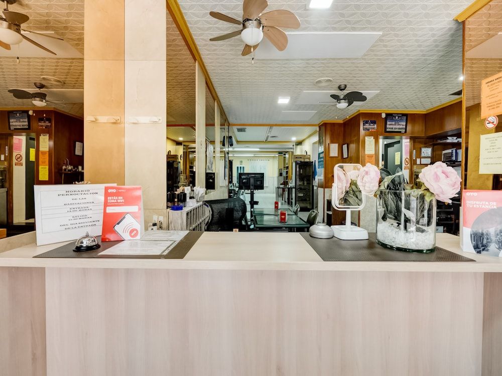 OYO Hostal Luci-Mar 3