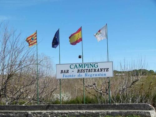 Bungalow & Camping Fuente De Regrustan 3