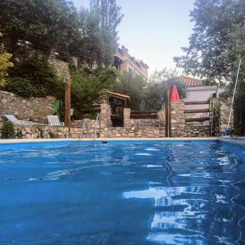 Cortijo La Solana 3 estrellas en Güéjar Sierra