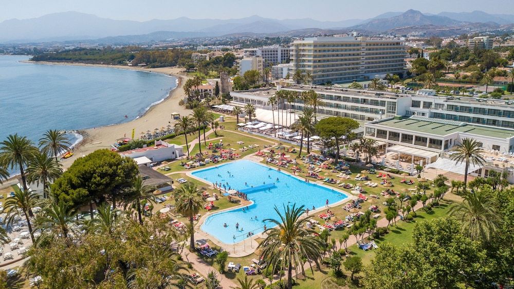 💕Hotel 4* en Estepona con Pensión Completa en San Valentín💕