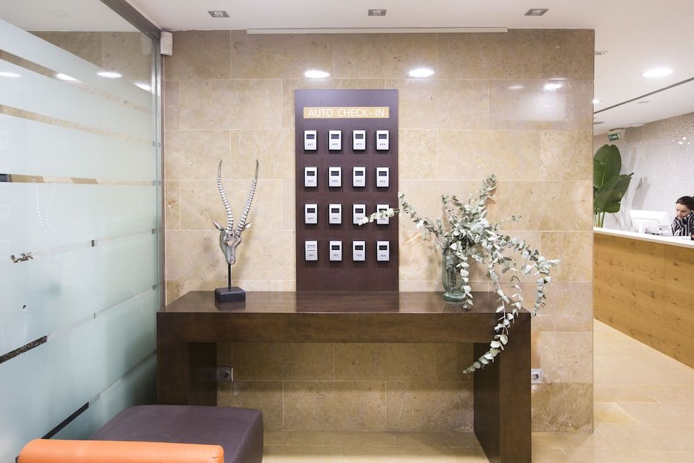 YOU & CO. J. Botánico Boutique 2