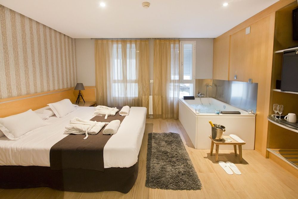 YOU & CO. J. Botánico Boutique 1