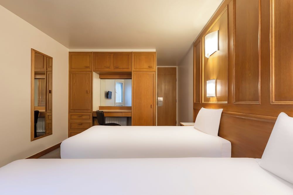 STG Hotel London Oxford Street 3