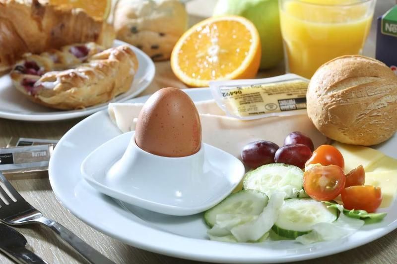 Best Western Ealing Northfields Hotel 1