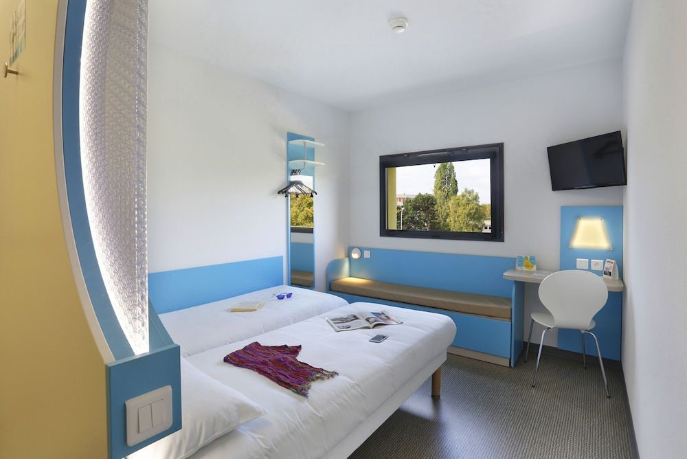 First Inn Hotel Blois 3