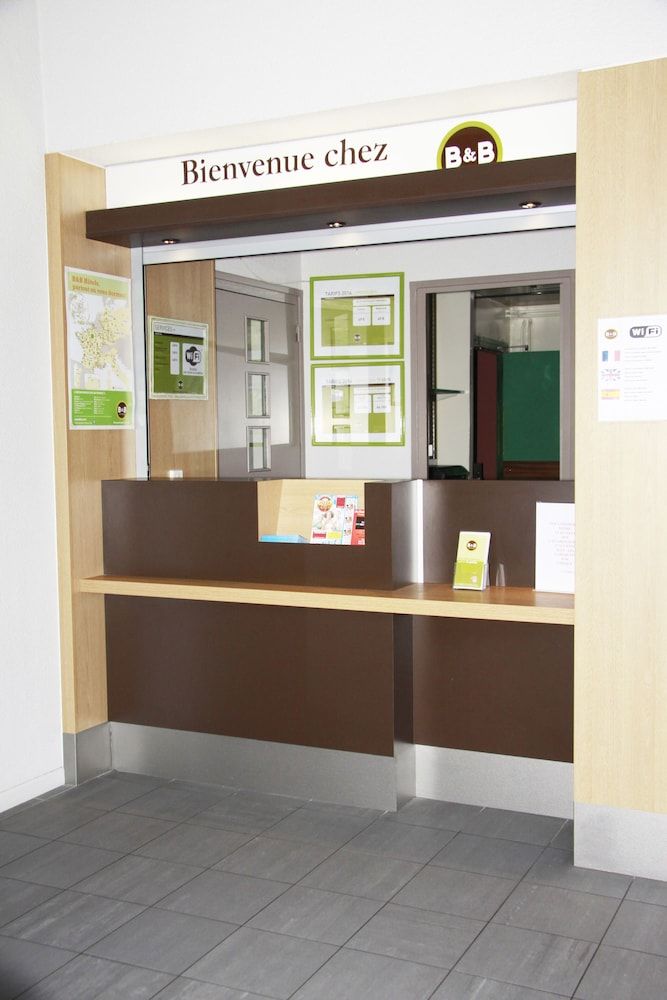 HOTEL INN DESIGN VIERZON 2