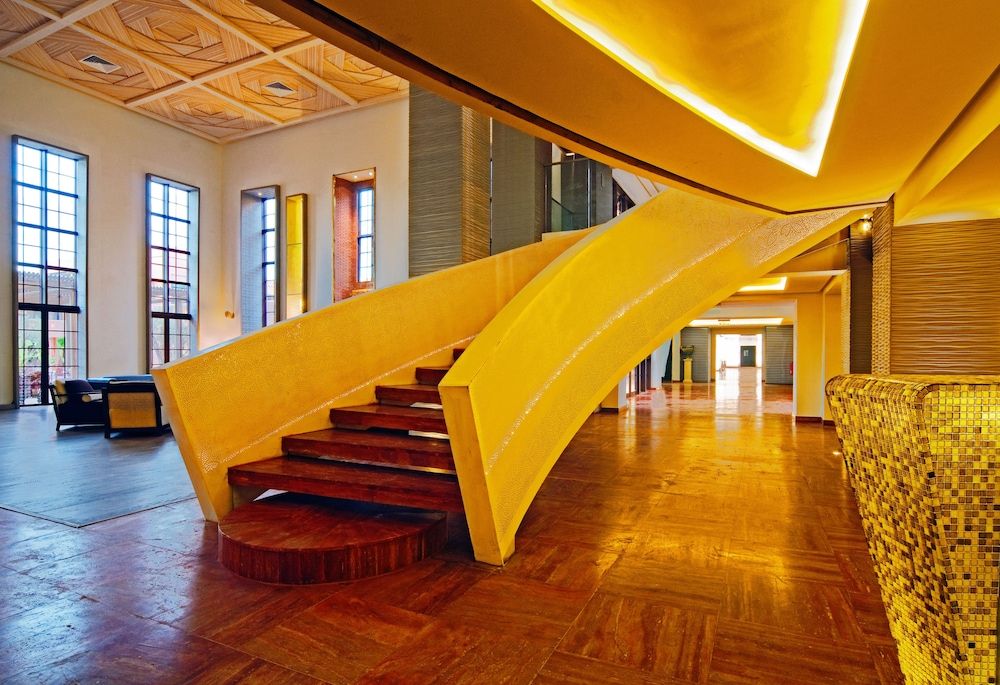 Hotel du Golf Rotana 2