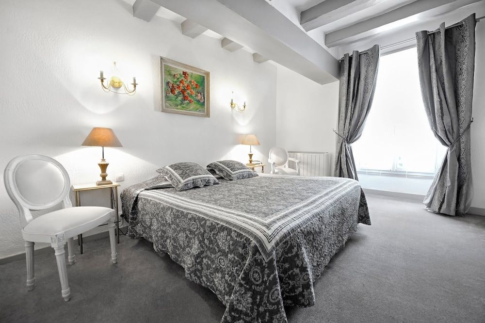 Hotel La Roseraie 3