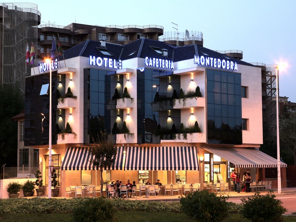 Hotel Montedobra 3 estrelas em Torrelavega