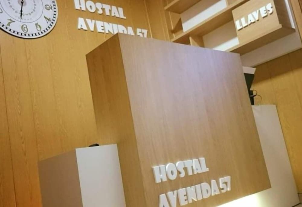Hostal avenida 57 2