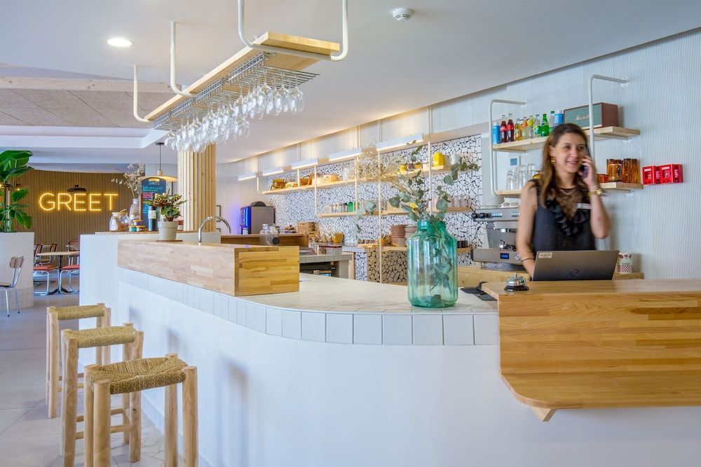 Greet Hotel Salon De Provence 2