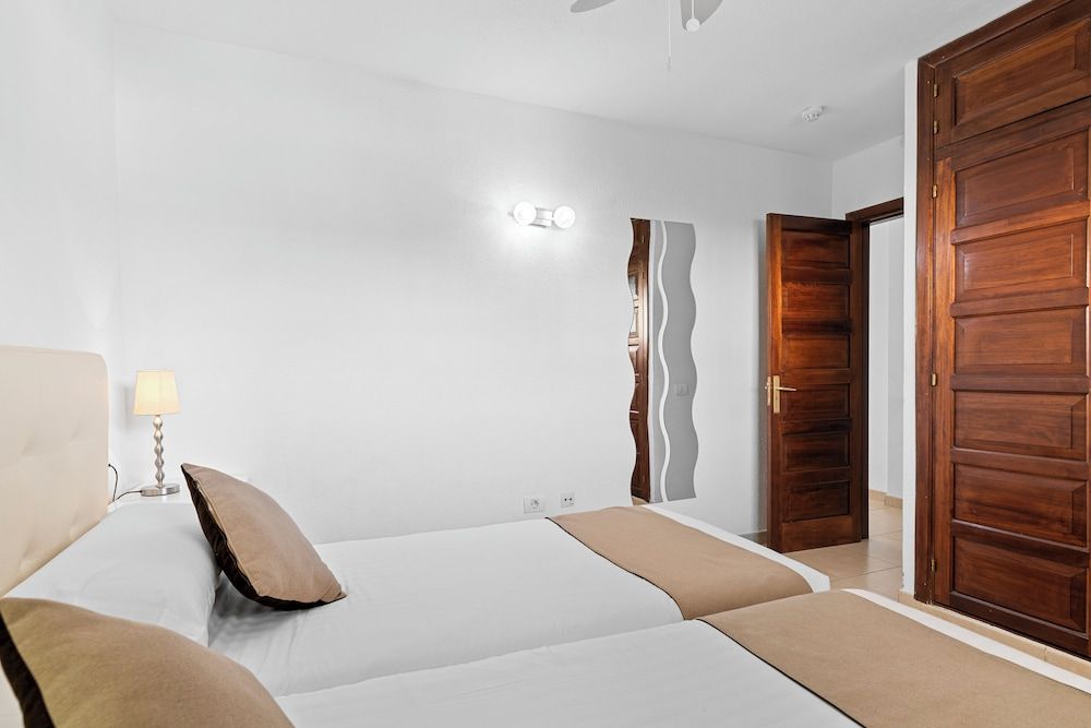 Paloma Beach Apartments 2