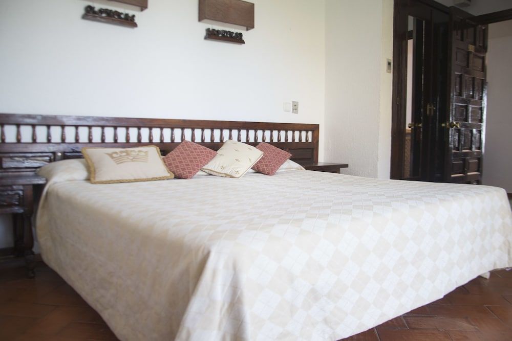 Hospedium Hotel Juan II 3