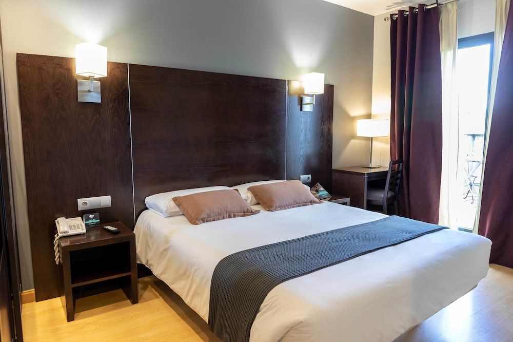 Hotel  Alda Cardeña 3 estrelas em Burgos