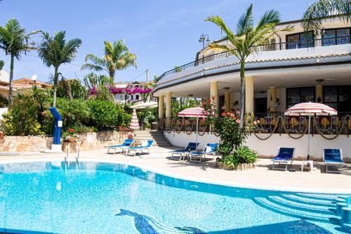 Hotel L'Ancora 3 estrellas en Capo Vaticano