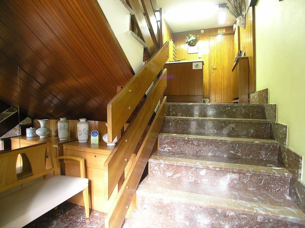 IRAIPE GORBEA HOTEL 2