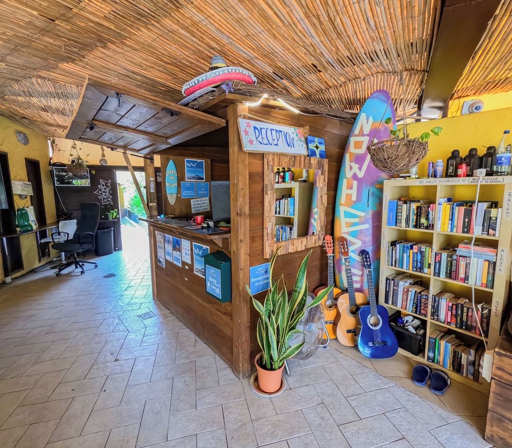 Los Amigos Nest Hostel 2