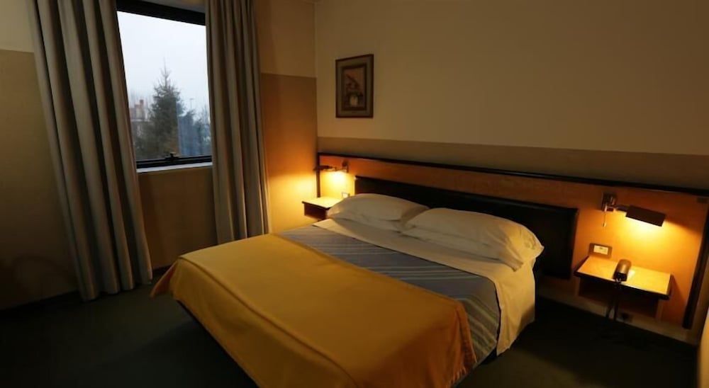 Art & Hotel Treviolo 1