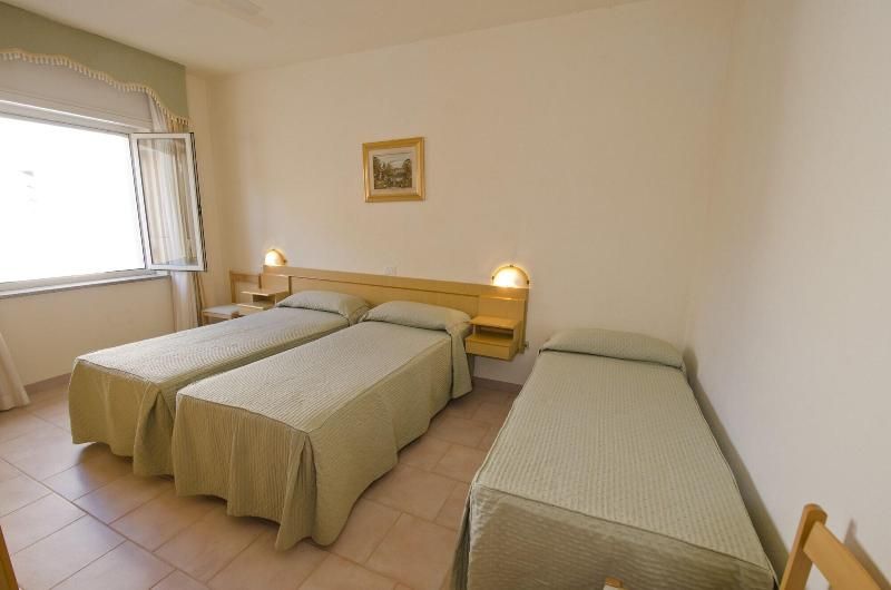 Il Gabbiano Hotel Isola Rossa 2