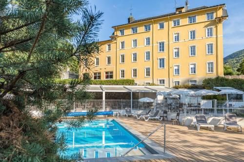HI Brides-les-Bains 3 estrellas en Brides-les-Bains