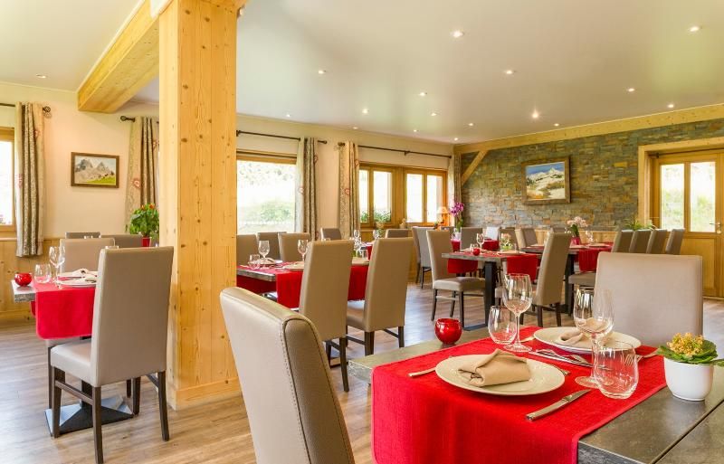 Chalet-Htl Le Beausoleil The Originals Relais 3