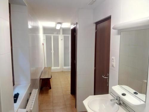 Albergue de Canfranc Estación 2