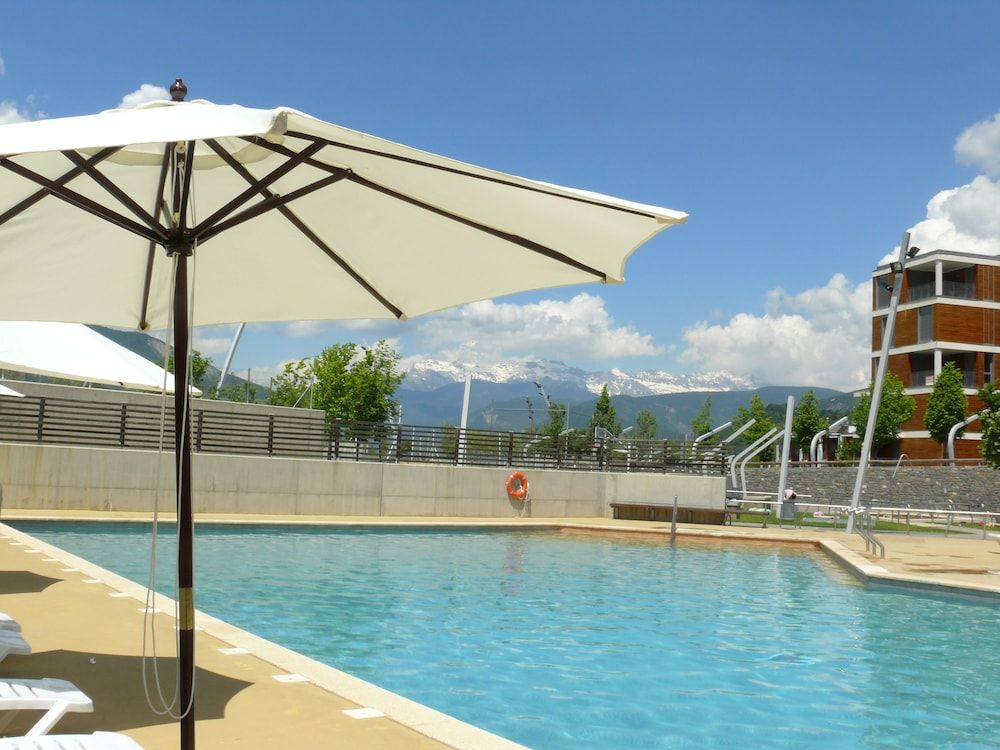 APARTMENTSUITESPAIN FORMIGAL ORDESA Jardín 1