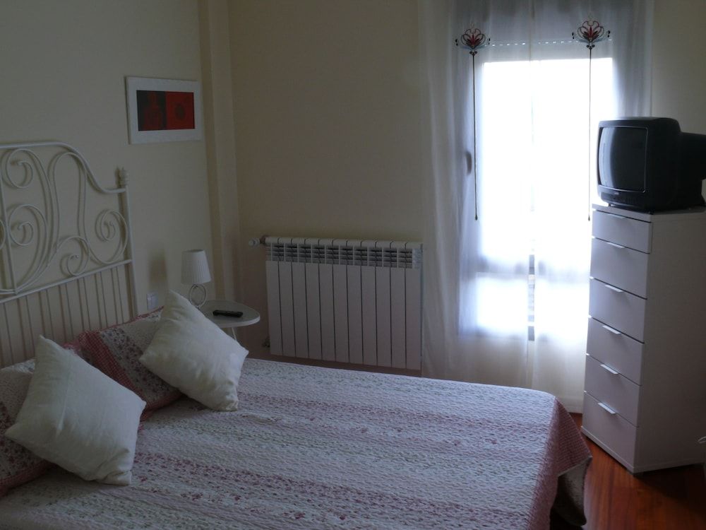 APARTMENTSUITESPAIN FORMIGAL ORDESA Jardín 2