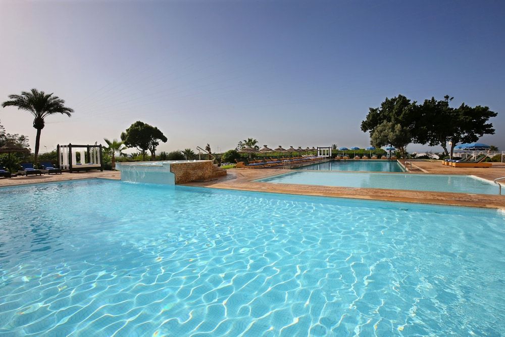 Anezi Tower Hotel 1