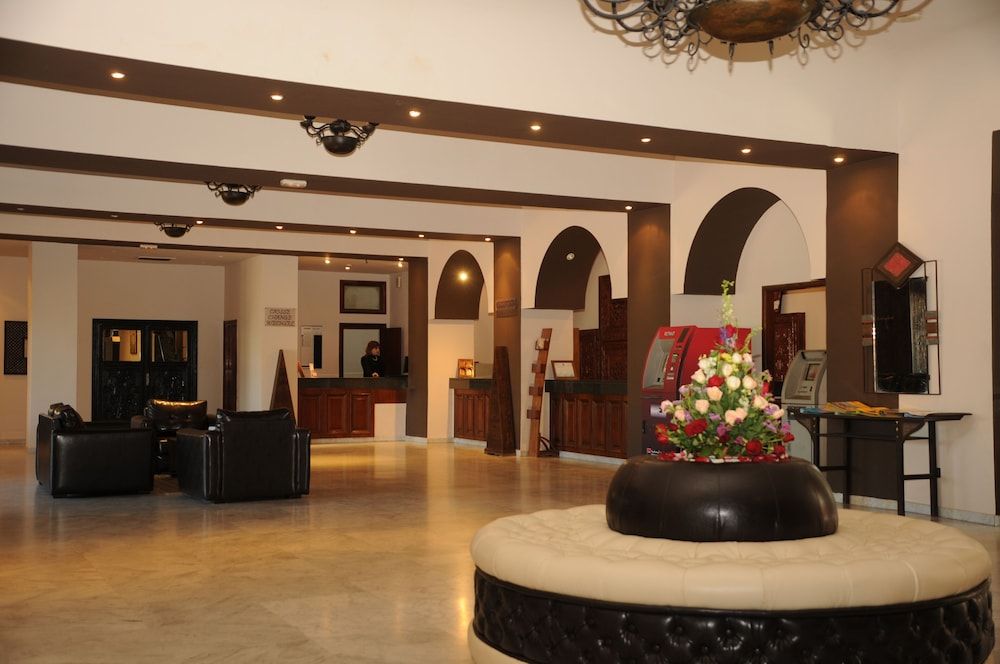 Oasis Hôtel & Spa 2