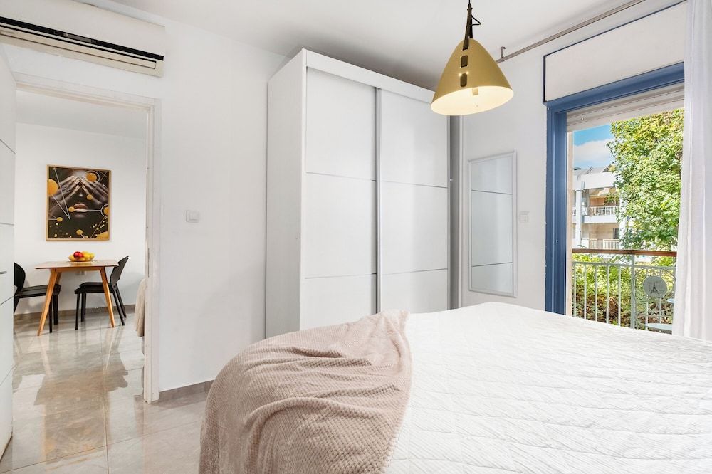 Royal Park Apt Resort by Sea N Rent 2
