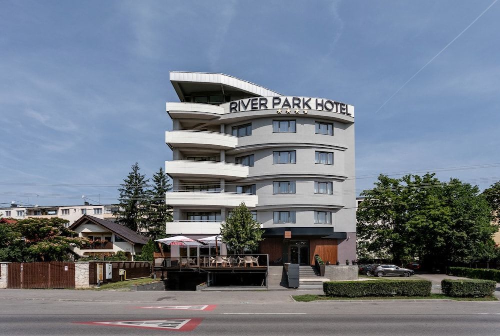 Hotel River Park 1