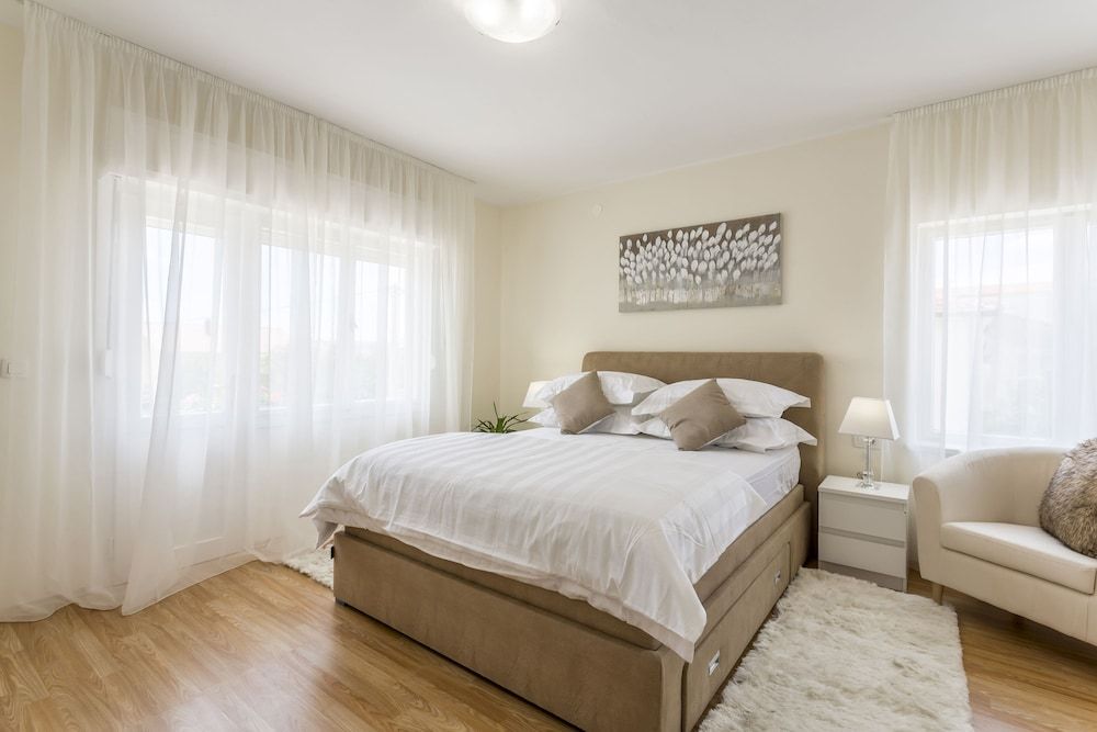 Mise Luxury Apartments 2