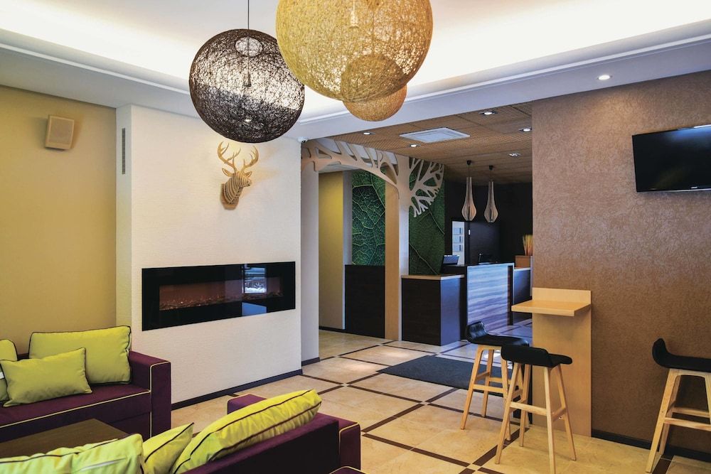 Voyage Business Hotel 3