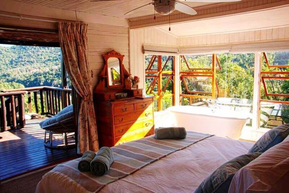 Velvet Moon Cottage 2