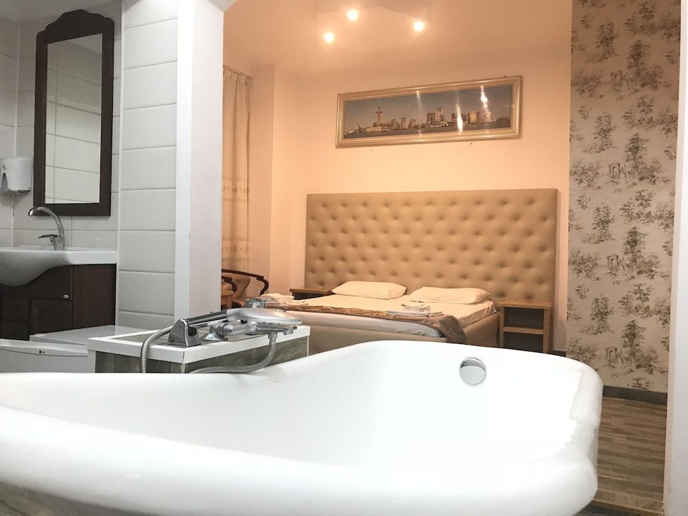 Hotel Funnytime 3 estrelas em Bucareste