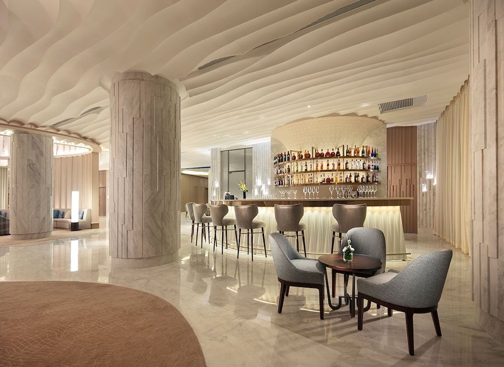 Grand Bay Hotel Zhuhai 3