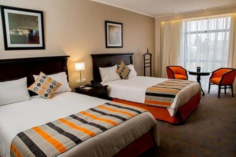 Carnaval Hotel Casino 5 estrelas em Encarnación