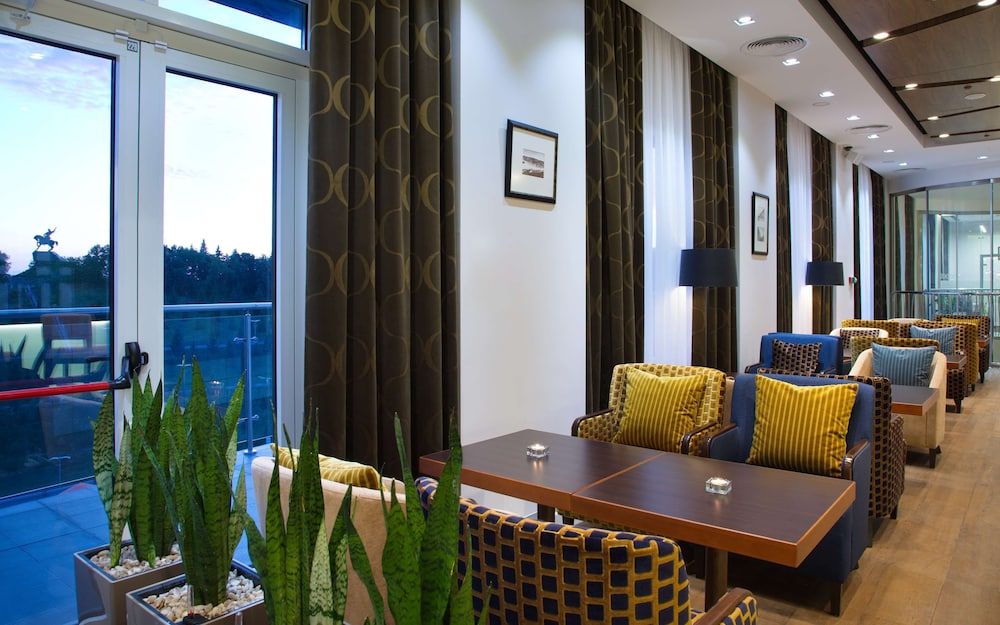 Hilton Garden Inn Ufa Riverside 3