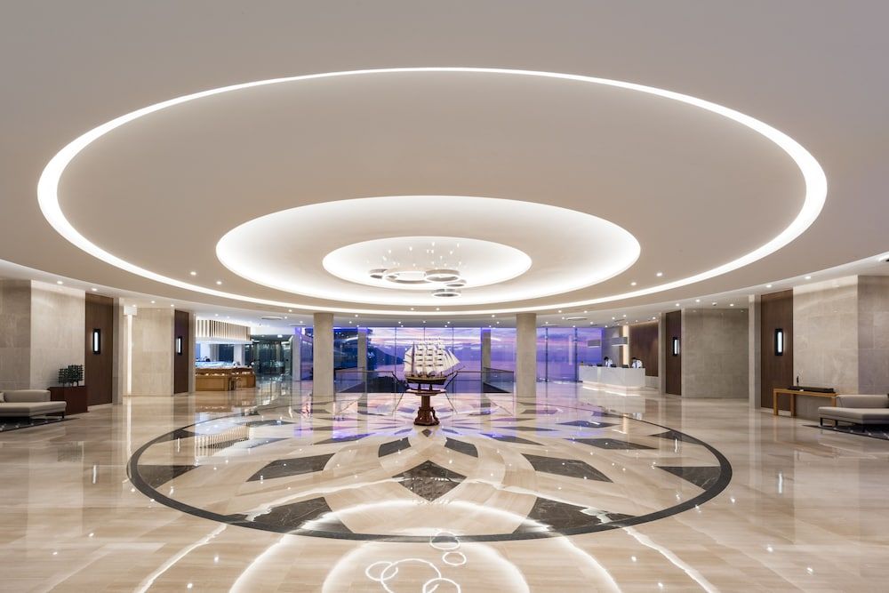 Sun Cruise Resort and Yacht 2