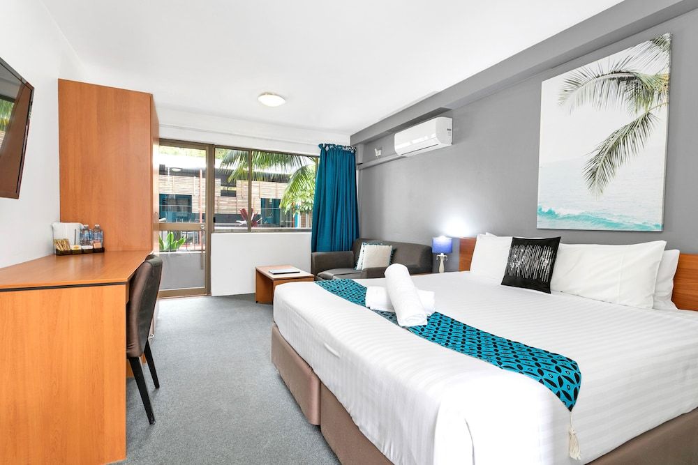 Peninsula Nelson Bay Motel and Serviced Apartments 2