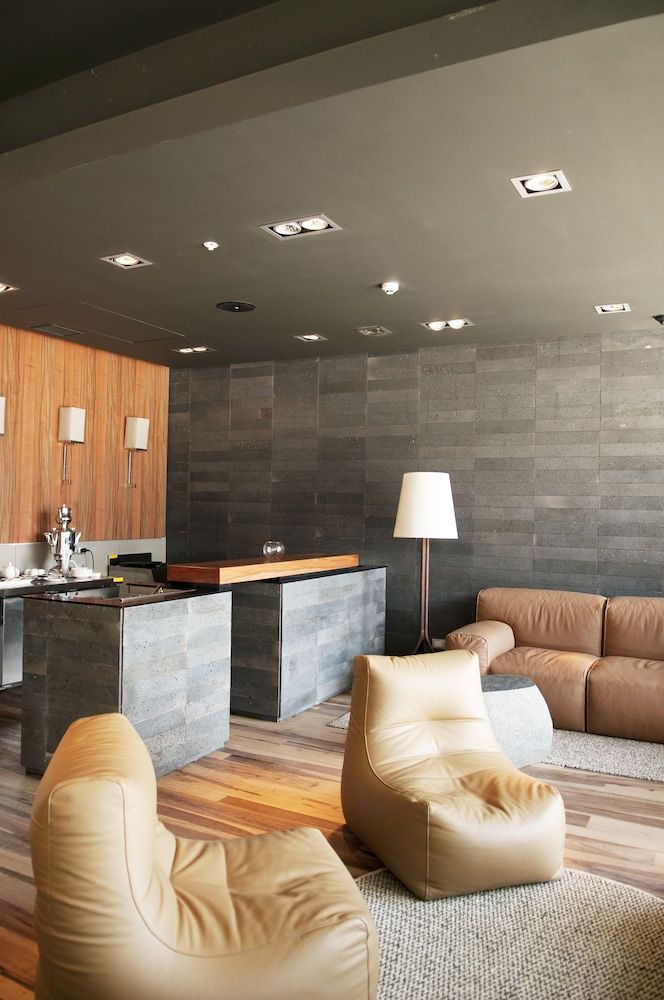 Enjoy Santiago - Hotel del Valle 3