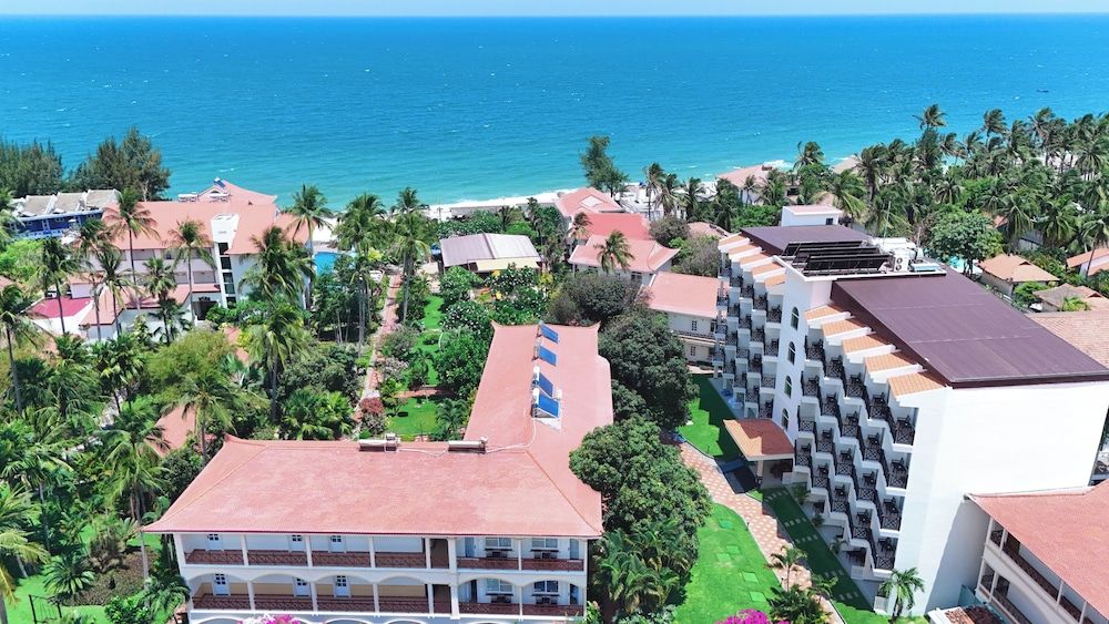 Le Aqua Resort & Spa Phan Thiet 1