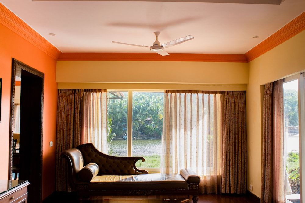 Fenicia Riverside Resort 3