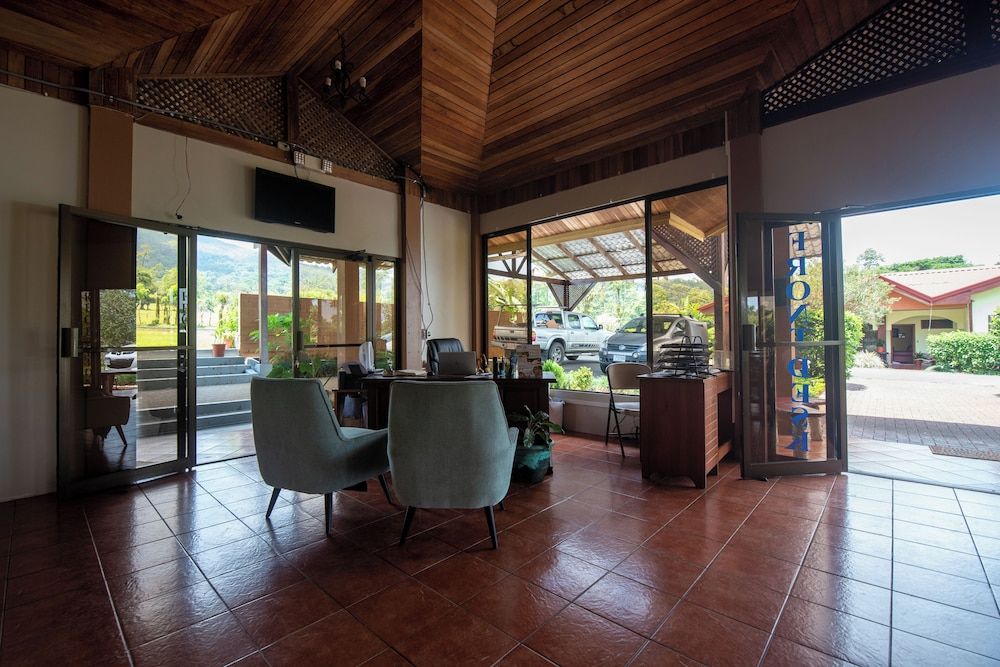 Sueno Dorado Hot Springs Hotel 3