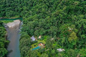 Pacuare Lodge by Böëna.