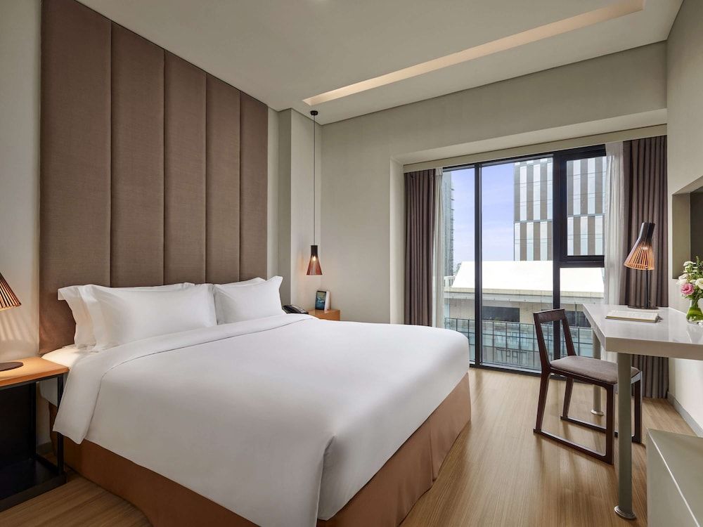 Novotel Living Saigon South 2