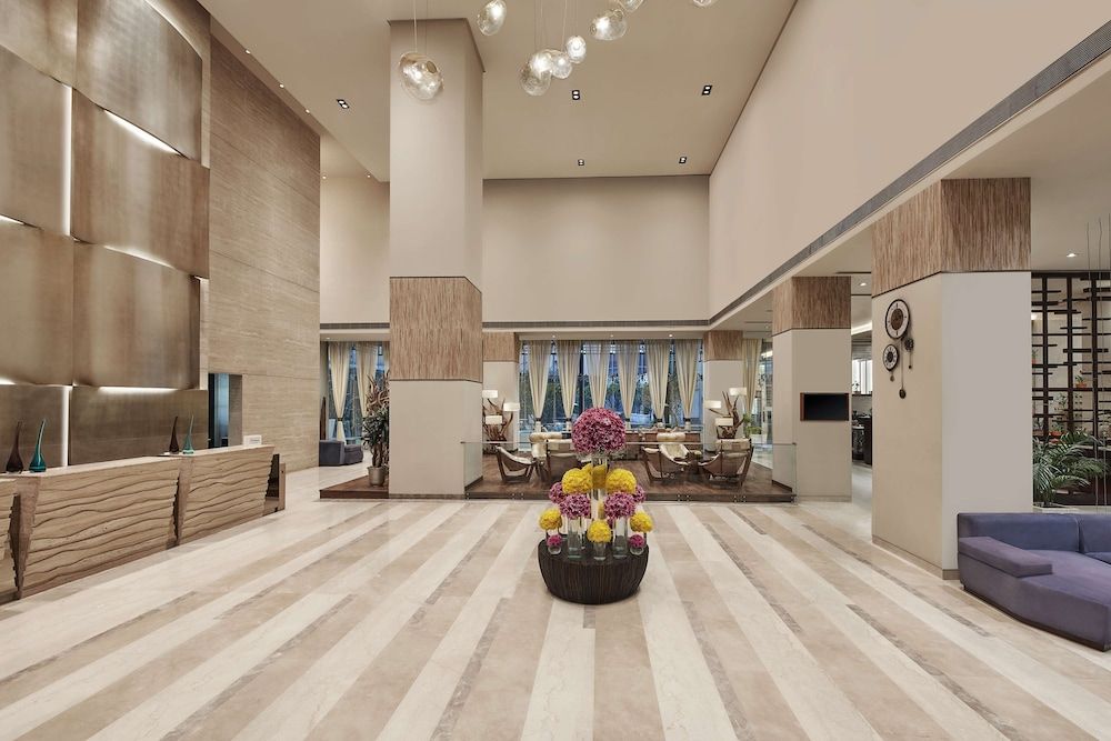 DoubleTree by Hilton Gurugram Baani Square 2
